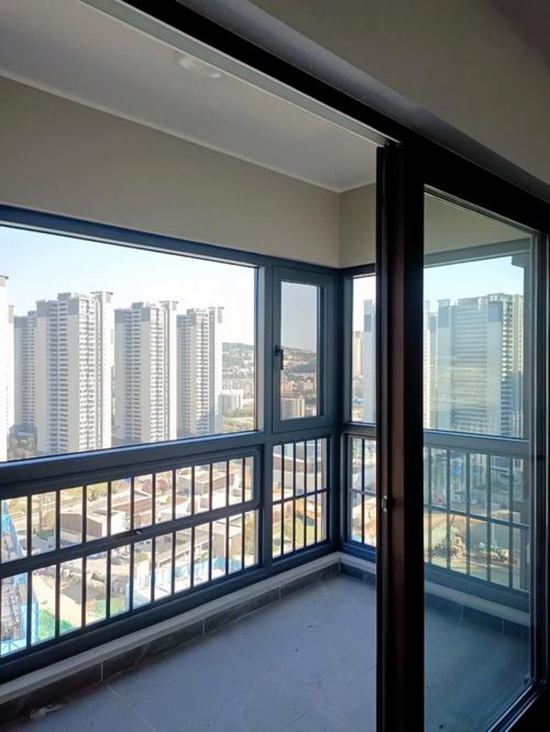 铝合金门窗：新时代建筑之美